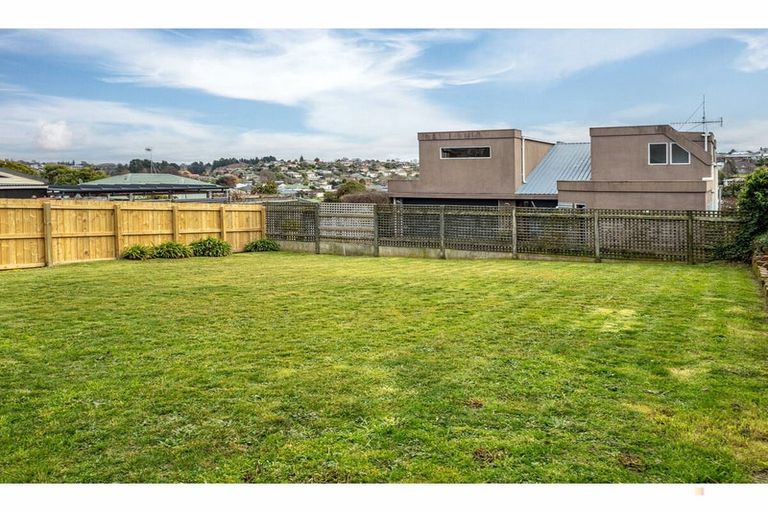 Photo of property in 33 Ashbury Avenue, Waimataitai, Timaru, 7910