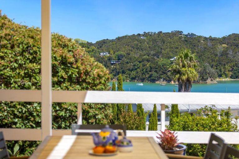 Photo of property in 28 Okiato Road, Okiato, Russell, 0272