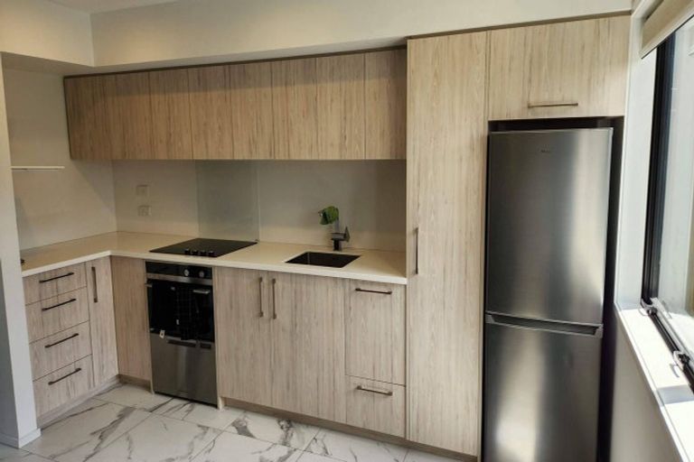 Photo of property in 27 Hargest Crescent, Sydenham, Christchurch, 8023