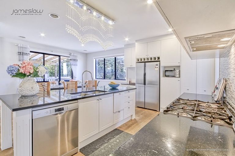 Photo of property in 10 New Dawn Lane, Albany Heights, Auckland, 0632