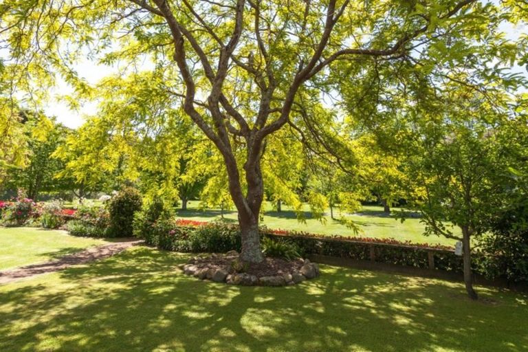 Photo of property in 2083 Rings Road, Coromandel, 3506