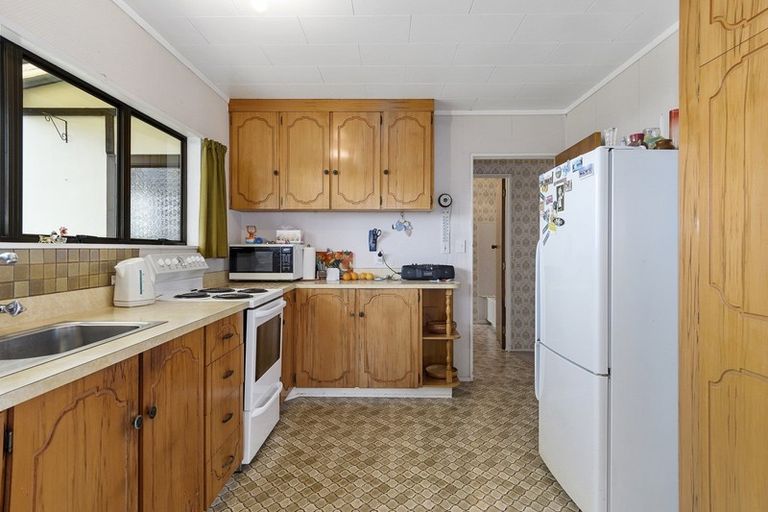 Photo of property in 37 Coppelia Avenue, Omokoroa, 3114