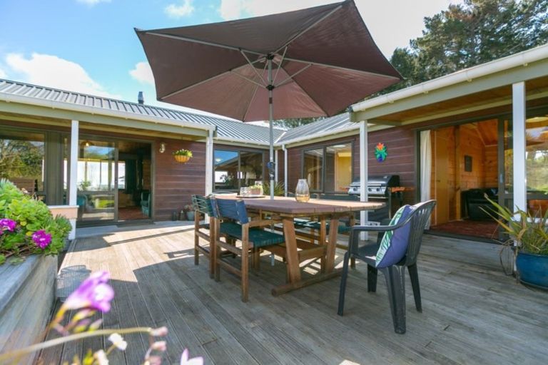 Photo of property in 328 Henwood Road, Hillsborough, New Plymouth, 4372