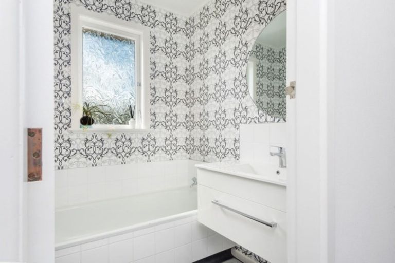 Photo of property in 37 Garden Heights Avenue, Glenview, Hamilton, 3206