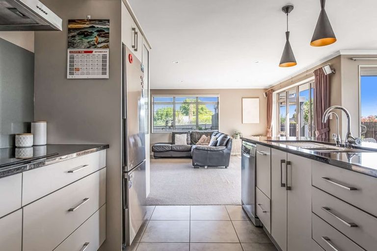 Photo of property in 52 Buxton Place, Ohauiti, Tauranga, 3112