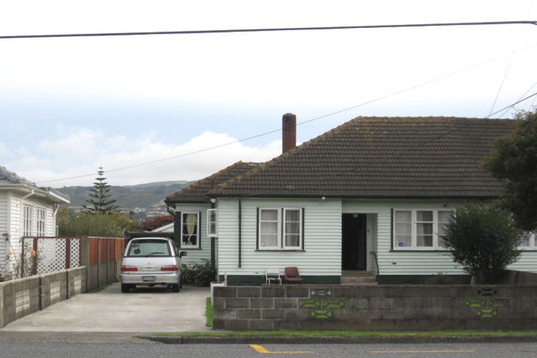 Photo of property in 251 Naenae Road, Naenae, Lower Hutt, 5011