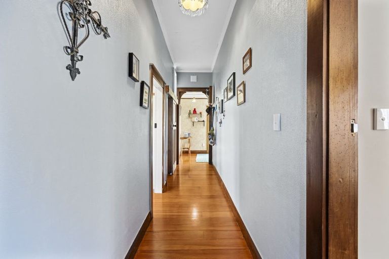 Photo of property in 21 Egmont Street, Patea, 4520