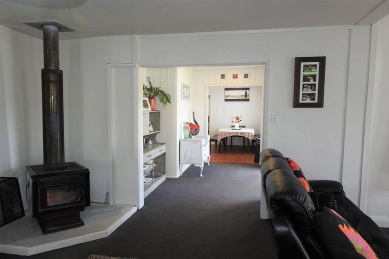 Photo of property in 12 Rangipo Street, Waiouru, 4825