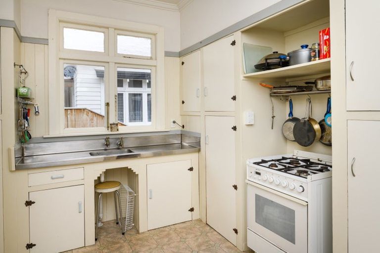 Photo of property in 35 Stewart Crescent, Hokowhitu, Palmerston North, 4410