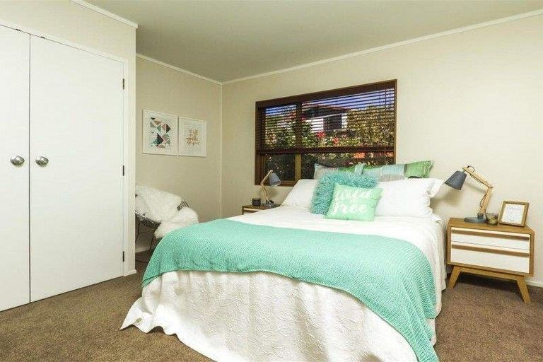 Photo of property in 9 Coromandel Crescent, Mairangi Bay, Auckland, 0630