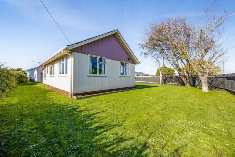 Photo of property in 156 Glover Road, Hawera, 4610