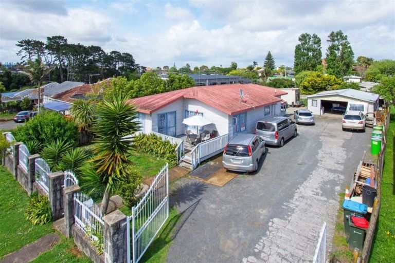 Photo of property in 17 Meadow Street, Mount Wellington, Auckland, 1062