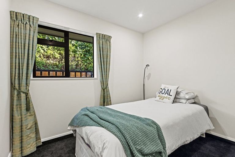 Photo of property in 2 Whaka Terrace, Huntsbury, Christchurch, 8022