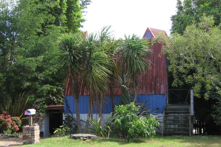 Photo of property in 77 Aeroview Drive, Beach Haven, Auckland, 0626