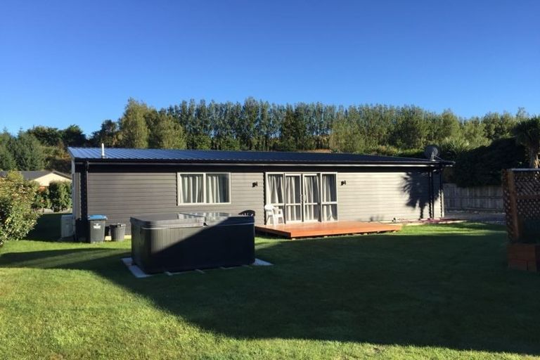 Photo of property in 8 Sylvan Street, Lake Hayes, Queenstown, 9304