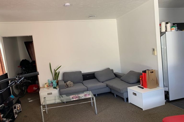 Photo of property in 1277a High Street, Taita, Lower Hutt, 5011