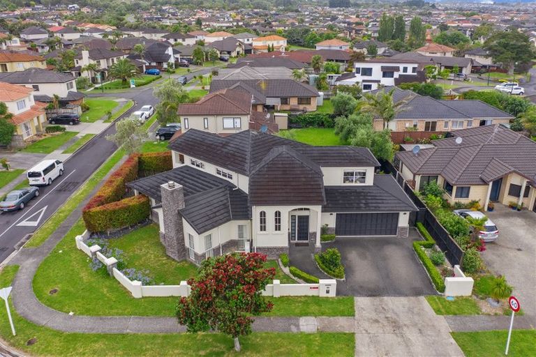 Photo of property in 1 Duntrune Road, Flat Bush, Auckland, 2016