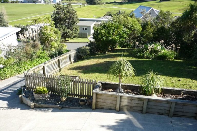 Photo of property in 22 Bonita Avenue, Stanmore Bay, Whangaparaoa, 0932