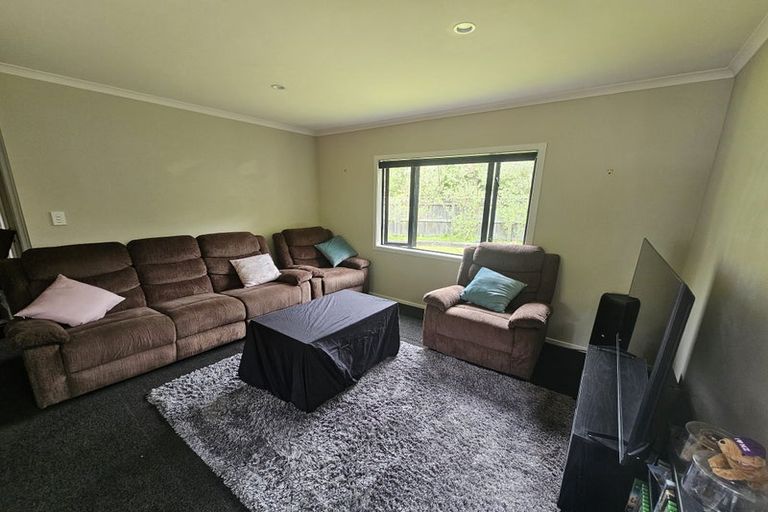 Photo of property in 855 Makerua Road, Tokomaru, Palmerston North, 4474