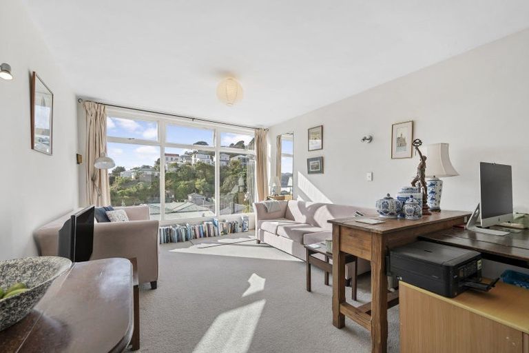 Photo of property in 19/4 Claremont Grove, Mount Victoria, Wellington, 6011