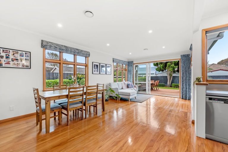 Photo of property in 11 Thornycroft Avenue, Epuni, Lower Hutt, 5011