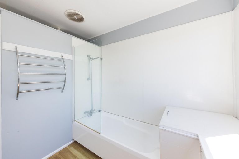 Photo of property in 7 Karaka Street, Hokowhitu, Palmerston North, 4410