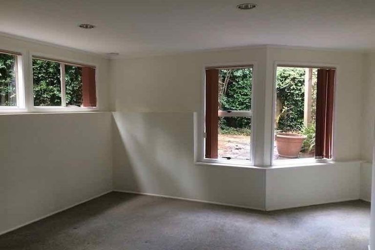 Photo of property in 22 Hythe Terrace, Mairangi Bay, Auckland, 0630