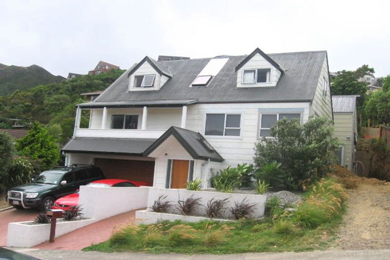 Photo of property in 25 Gaya Grove, Ngaio, Wellington, 6035