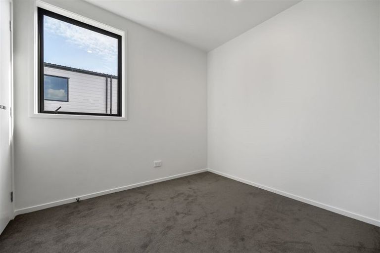 Photo of property in 19 Clay Works Lane, New Lynn, 0600
