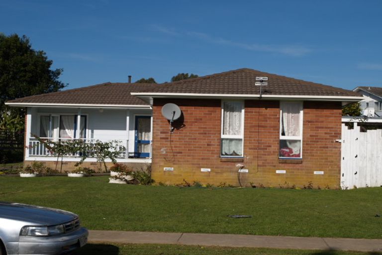 Photo of property in 37 Cranmere Crescent, Mangere East, Auckland, 2024