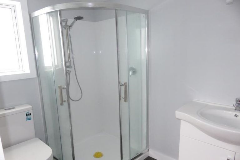 Photo of property in 81 Moorefield Road, Johnsonville, Wellington, 6037