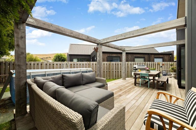 Photo of property in 14 Bellamore Street, Lake Hayes, Queenstown, 9304