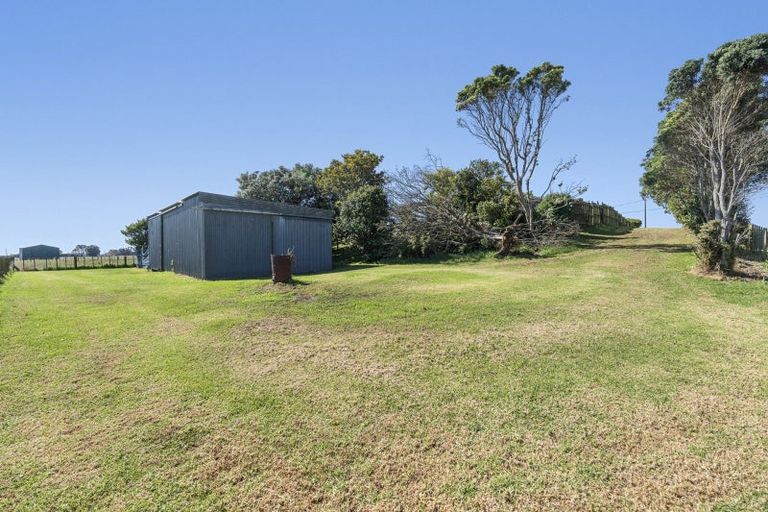 Photo of property in 255 Kaihihi Road, Okato, 4381