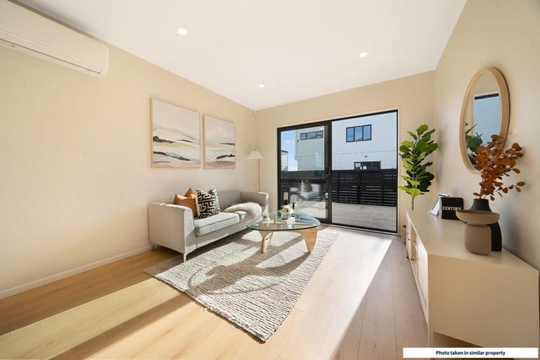 Photo of property in 2a Puwha Street, Massey, 0614