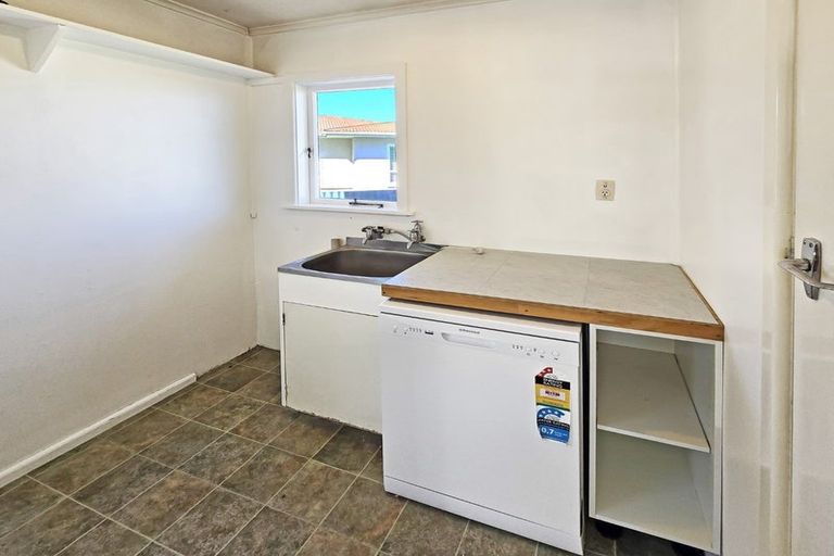 Photo of property in 36 Bill Hercock Street, Pirimai, Napier, 4112