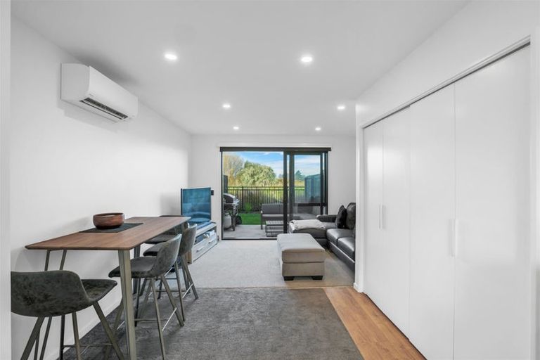 Photo of property in 30 Piripiri Place, Broomfield, Christchurch, 8042