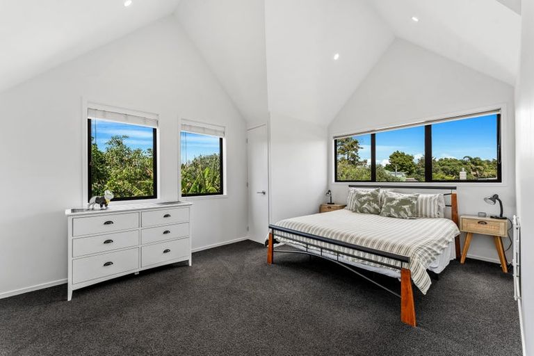 Photo of property in 71 The Circle, Manly, Whangaparaoa, 0930