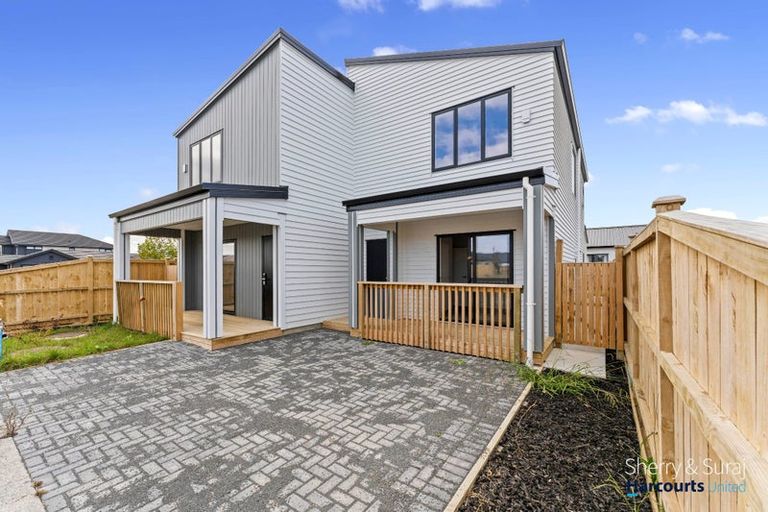 Photo of property in 39a Hari Road, Karaka, 2113