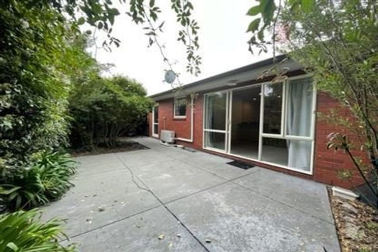 Photo of property in 92b Peverel Street, Riccarton, Christchurch, 8041