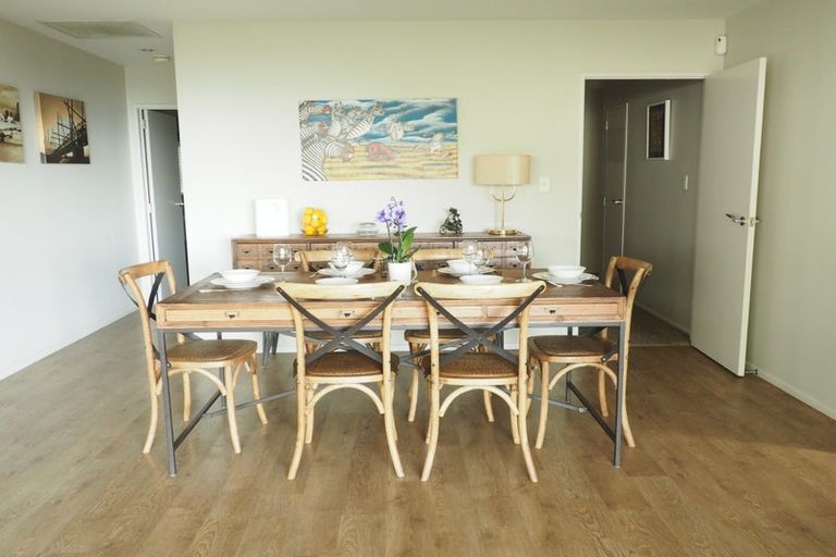 Photo of property in 8 Amner Place, Bluff Hill, Napier, 4110