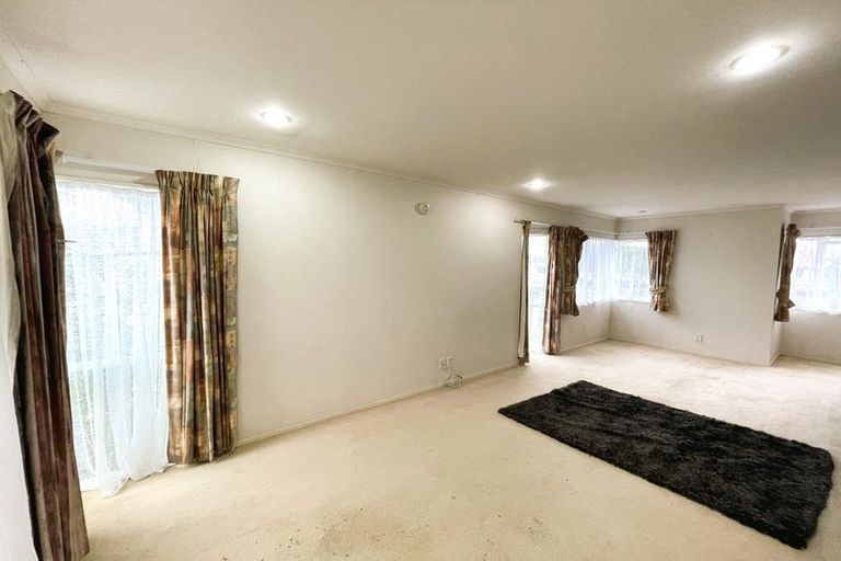 Photo of property in 23 Bronte Place, Somerville, Auckland, 2014