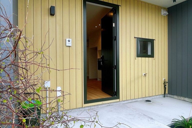 Photo of property in 29 Tieke Lane, Massey, Auckland, 0614