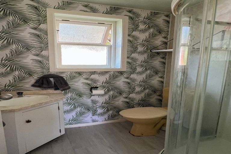 Photo of property in 49 Masters Crescent, Masterton, 5810