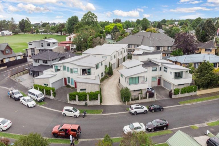 Photo of property in 20c Kelvin Place, Hamilton East, Hamilton, 3216