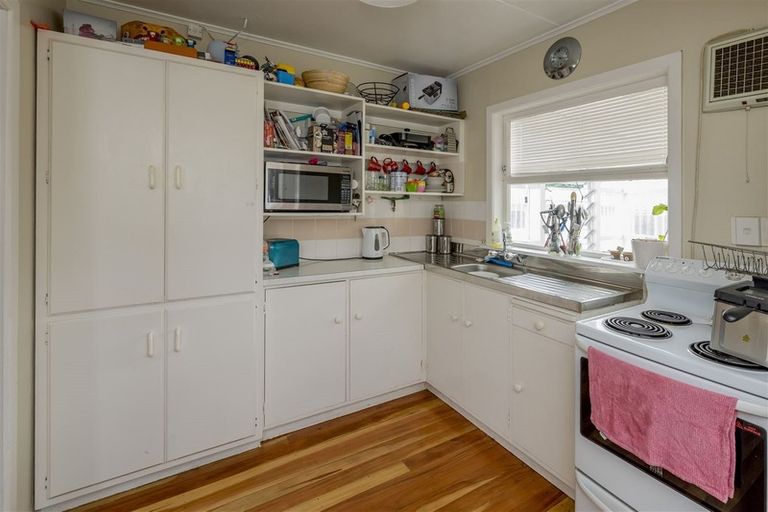 Photo of property in 28 Elizabeth Street, Levin, 5510