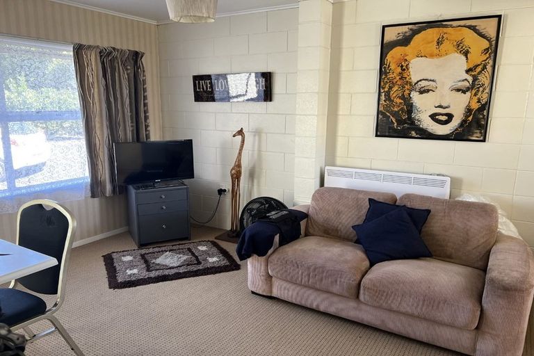 Photo of property in 2/4 Ryan Avenue, Chartwell, Hamilton, 3210