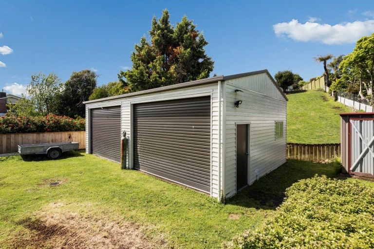 Photo of property in 15 Gilmore Street, Te Puke, 3119