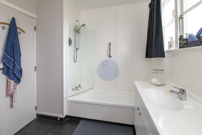 Photo of property in 31 Carlisle Street, Levin, 5510