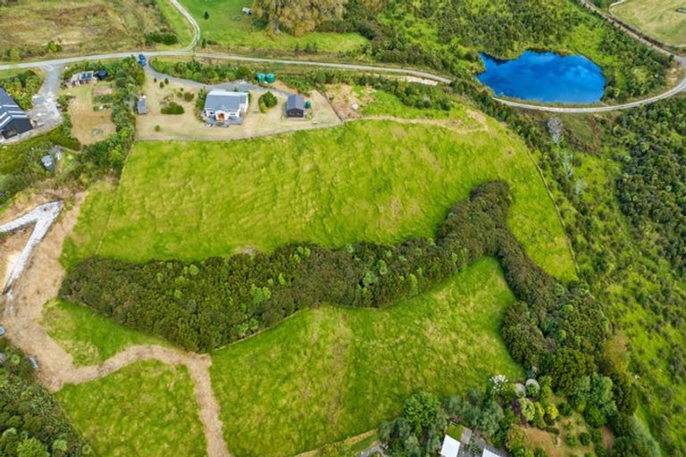 Photo of property in 1197 Pakiri Road, Tomarata, Wellsford, 0972