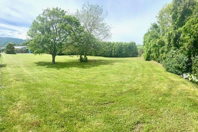 Photo of property in 5 Bressay Way, Waikanae, 5036